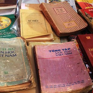 Giới thiệu cuốn sách dịch 'Văn học Việt Nam' bằng tiếng Ucraina 2