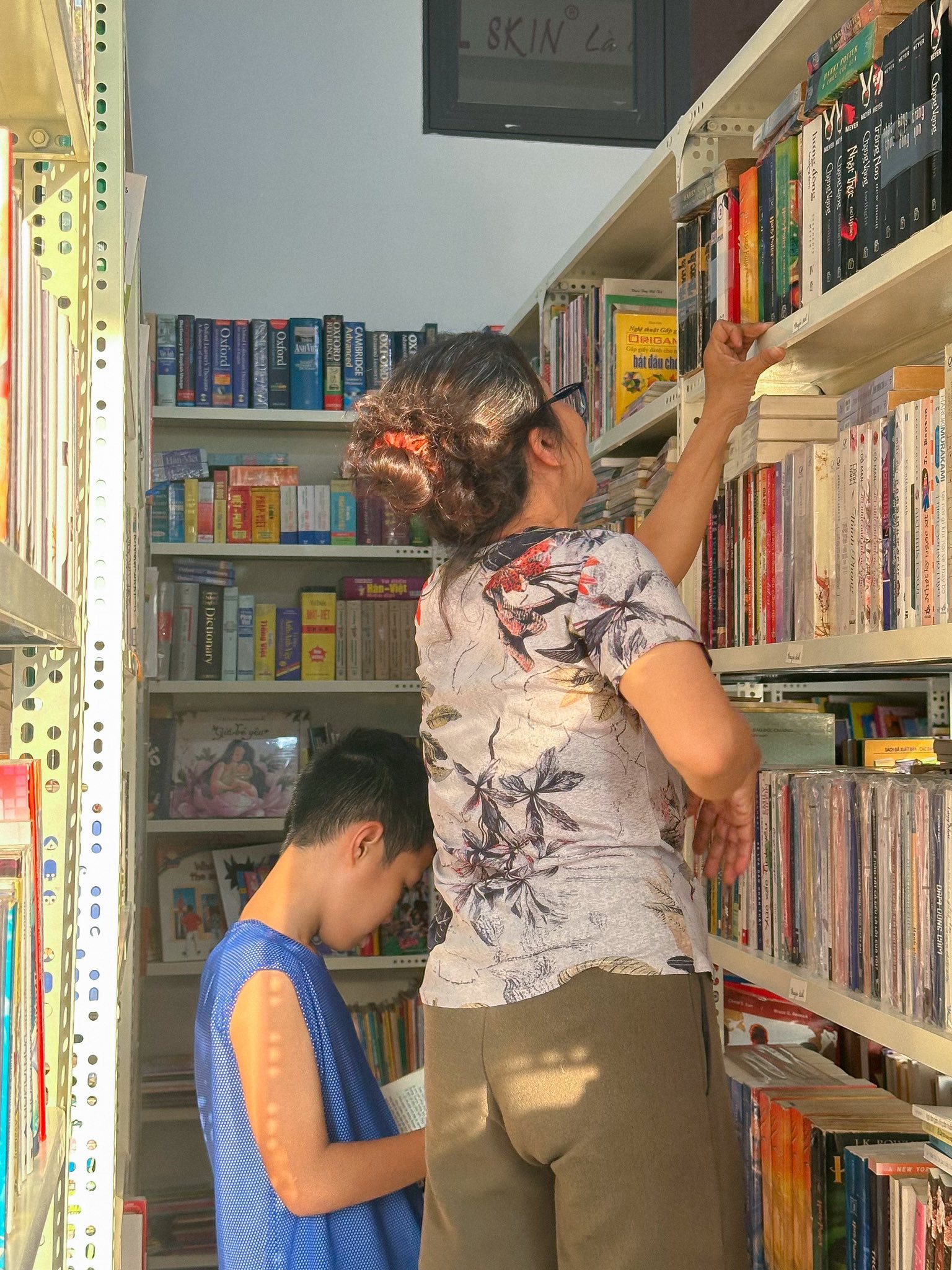 Nhượng Quyền Nhà Sách: Doanh Thu Tốt, Vốn Nhỏ 5