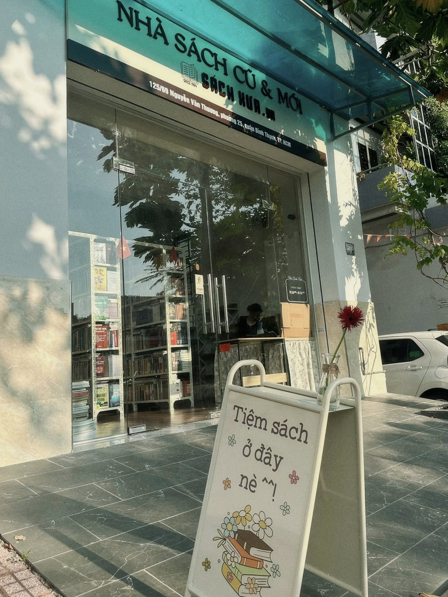 Nhượng Quyền Nhà Sách: Doanh Thu Tốt, Vốn Nhỏ 3
